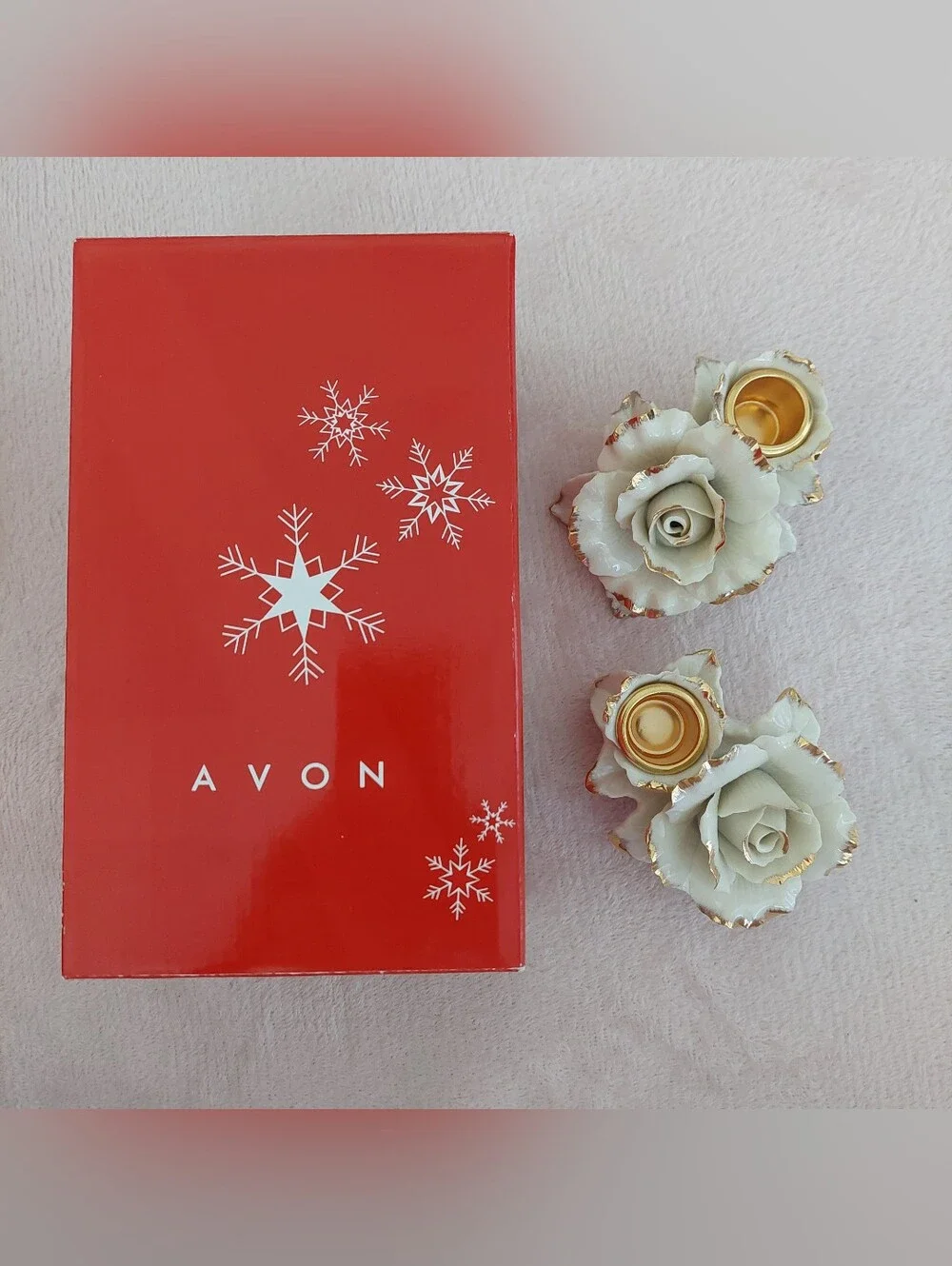 AVON 